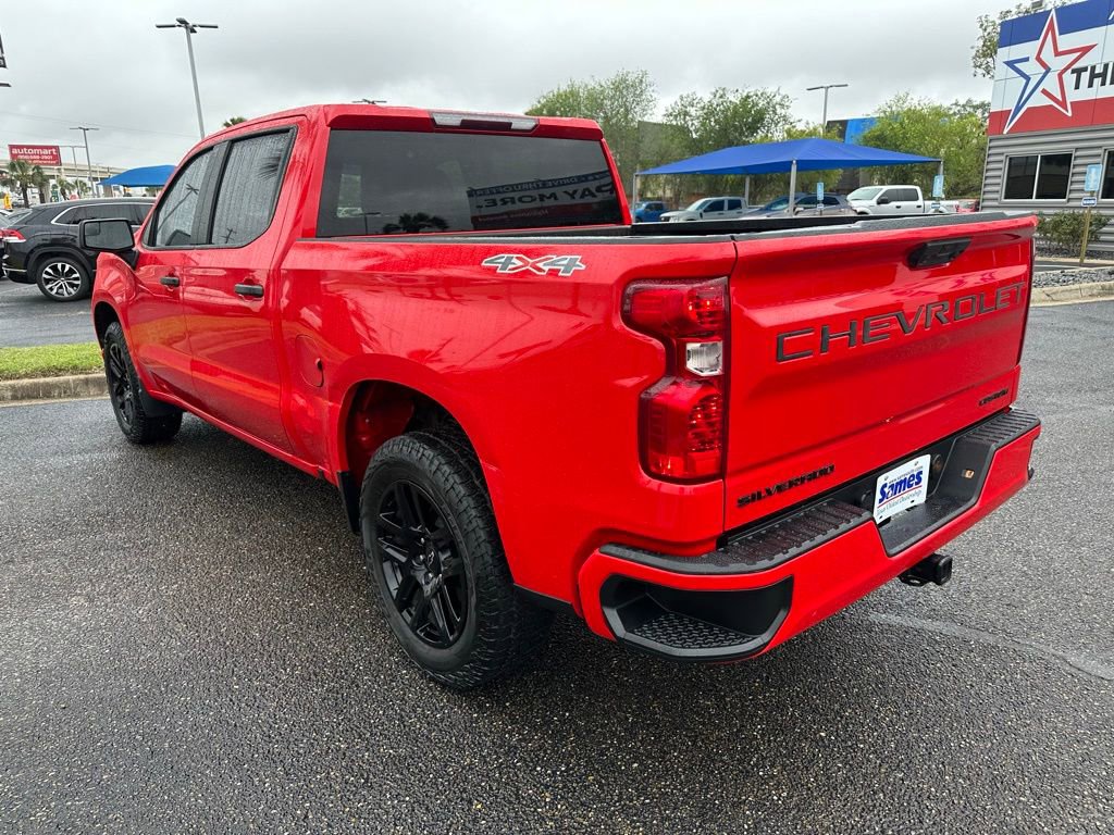 Used 2022 Chevrolet Silverado 1500 Custom image 4