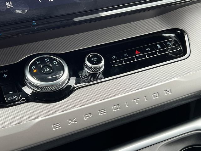 New 2026 Ford Expedition Max Active image 30