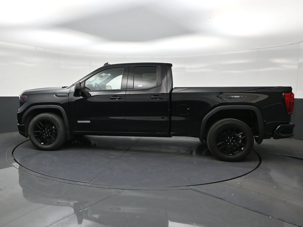 Used 2023 GMC Sierra 1500 Elevation RWD image 2