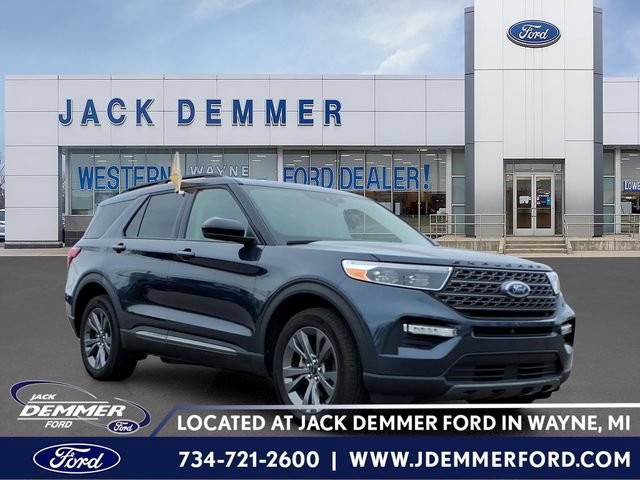 Certified 2024 Ford Explorer XLT w/ Equipment Group 202A AWD/4WD image 1