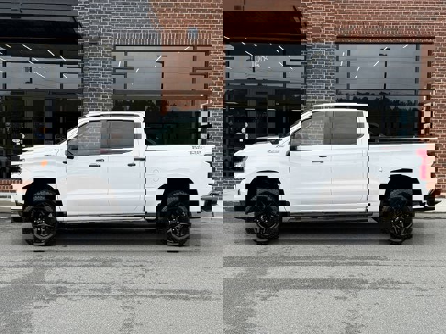 Used 2024 Chevrolet Silverado 1500 LT Trail Boss w/ Protection Package image 3