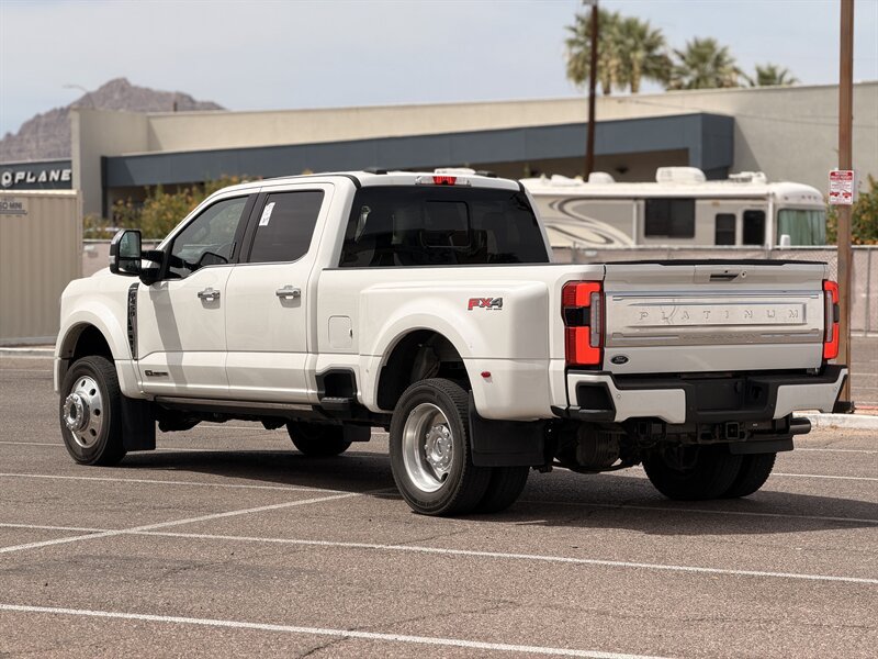 Used 2023 Ford F450 Platinum w/ FX4 Off-Road Package AWD/4WD image 5