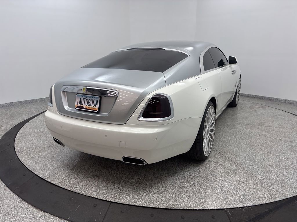 Used 2016 Rolls-Royce Wraith RWD image 11