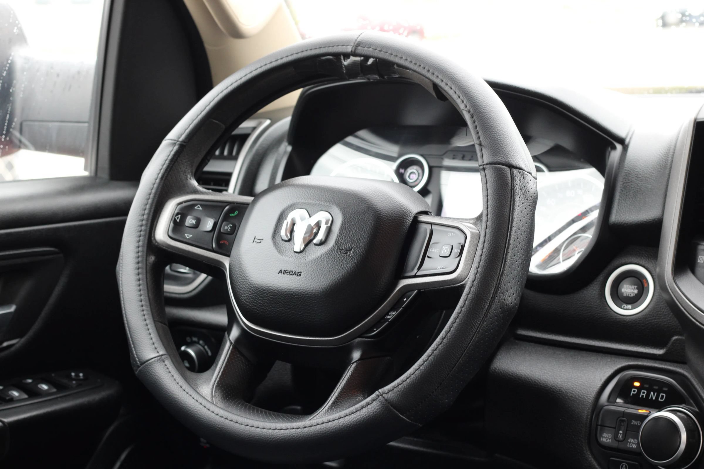 Used 2020 RAM 1500 Tradesman AWD/4WD image 13