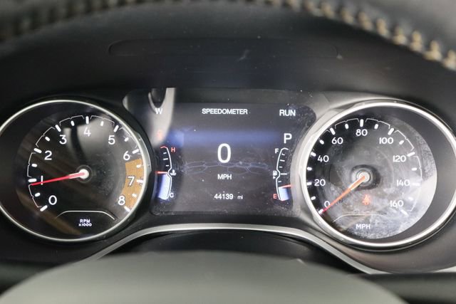 Used 2019 Jeep Compass Latitude w/ Popular Equipment Group FWD image 11