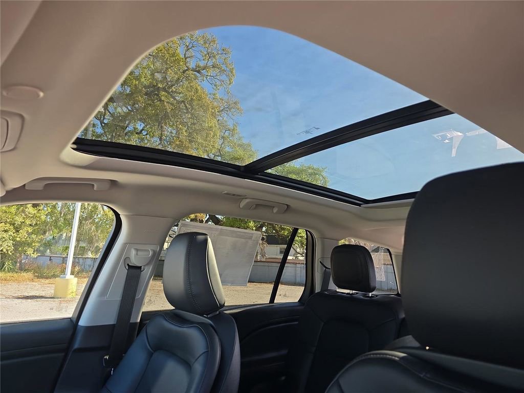 New 2026 Lincoln Aviator 2WD image 25