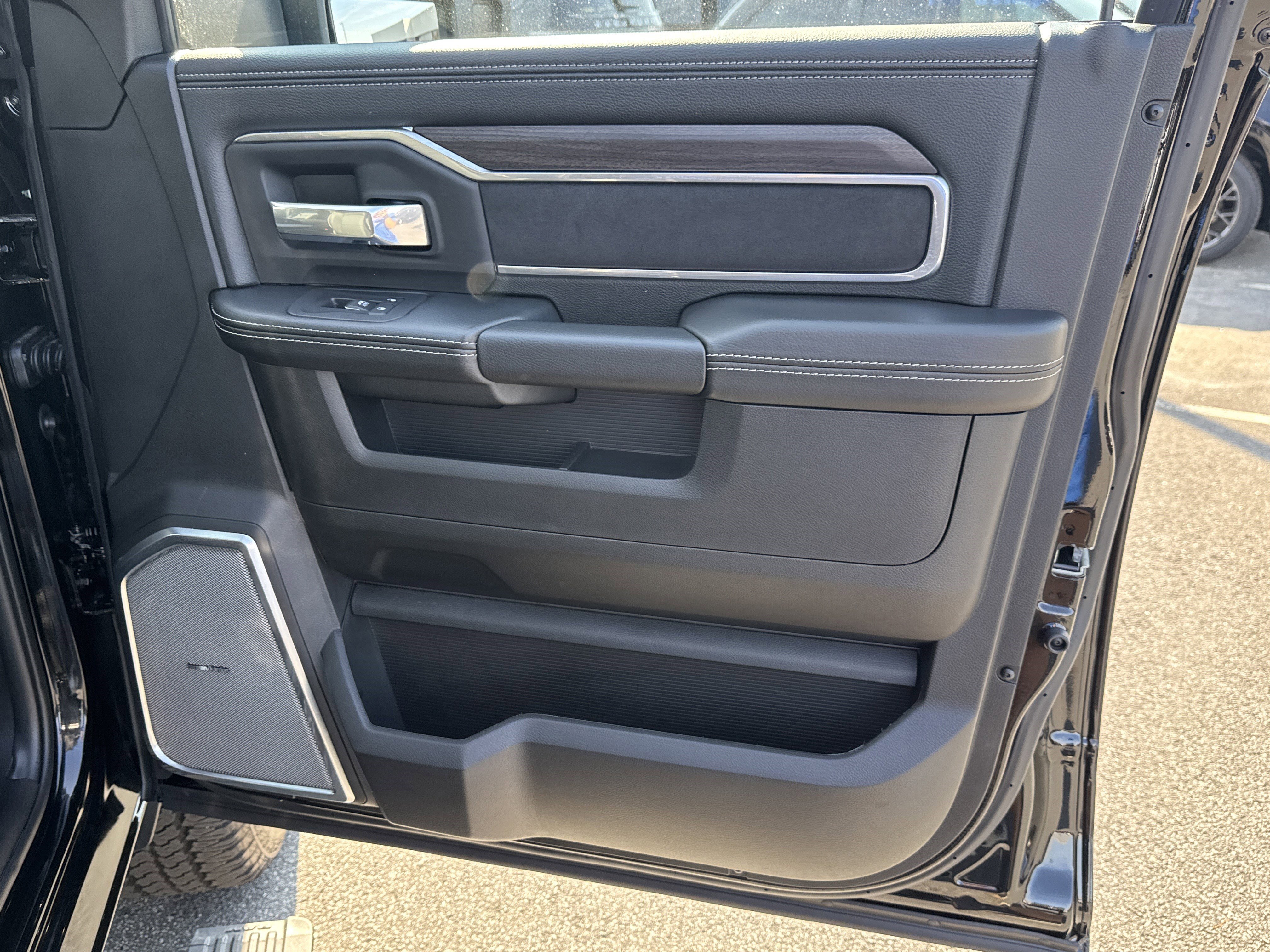 New 2025 RAM 2500 Laramie image 19