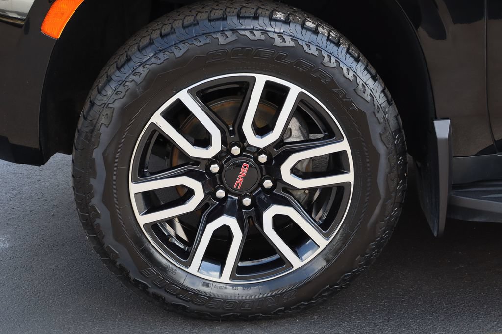 Certified 2021 GMC Yukon AT4 w/ Rear Media and Nav Package AWD/4WD image 39