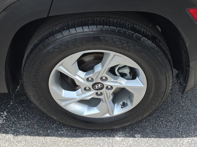 Used 2023 Hyundai Tucson SE FWD image 10