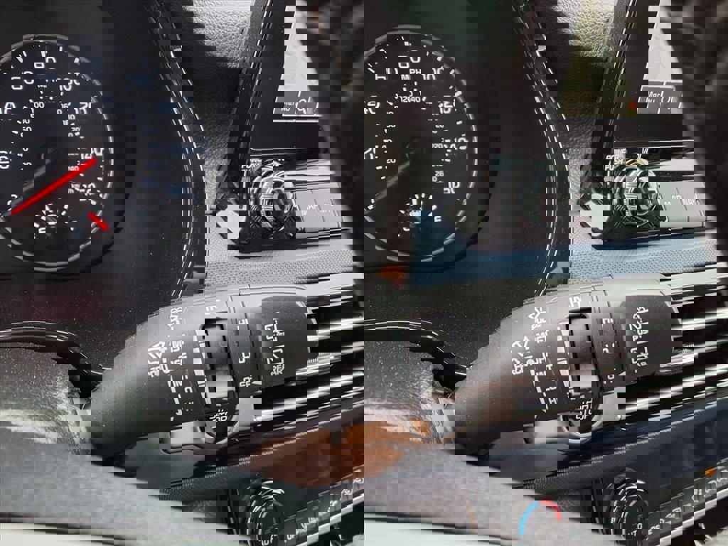 Used 2023 Kia Seltos S w/ Navigation Package image 25