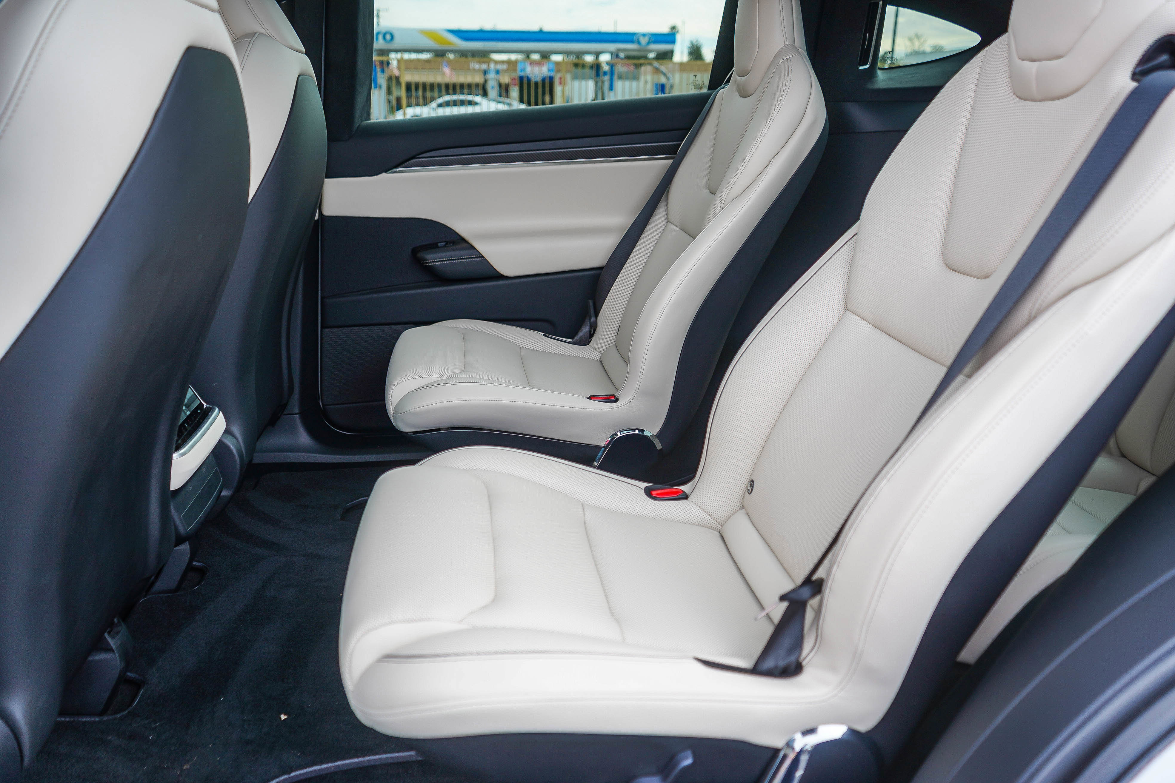 Used 2023 Tesla Model X Plaid image 20