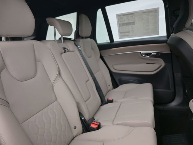 New 2026 Volvo XC90 T8 Plus w/ Protection Package Premier image 34