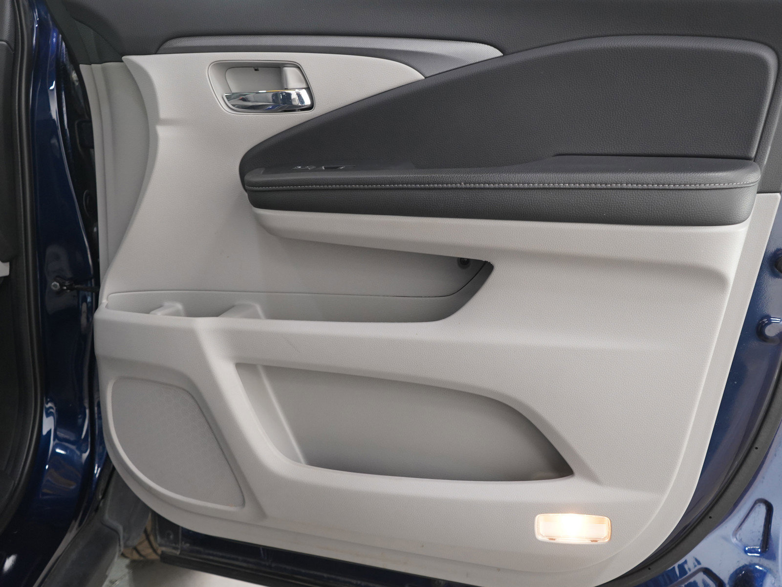 Used 2022 Honda Ridgeline RTL-E image 9