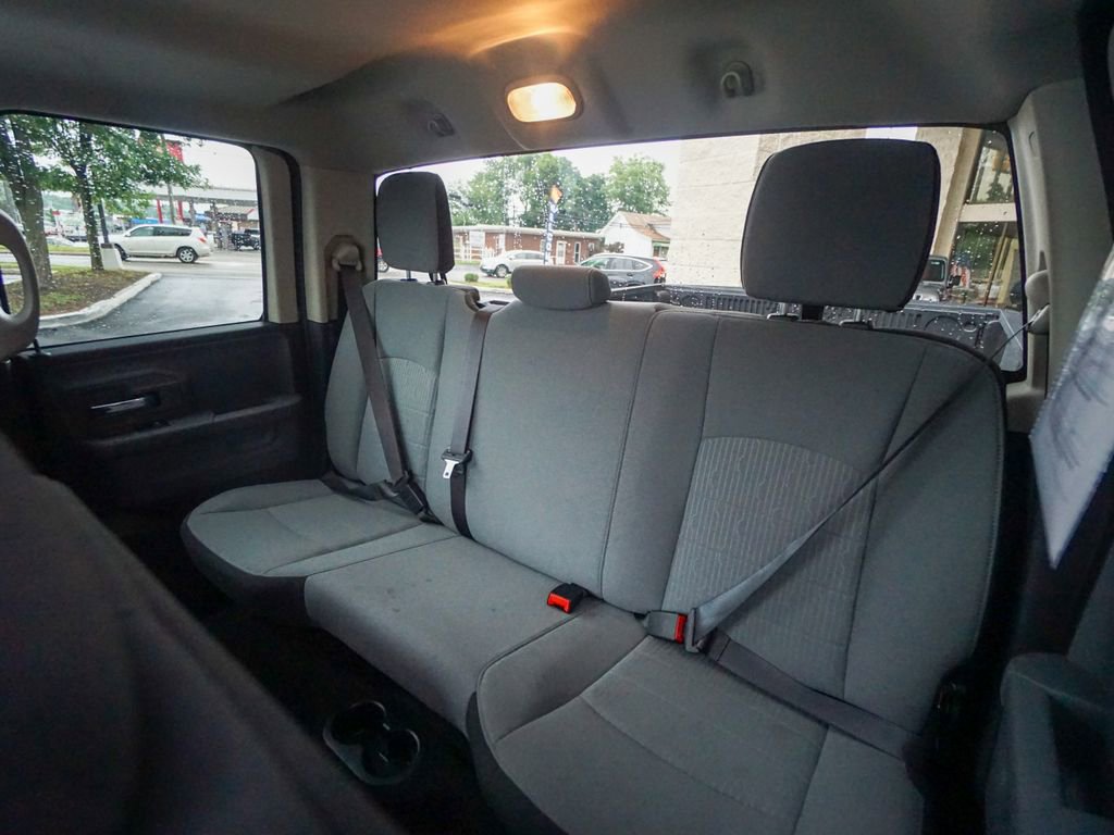 Used 2024 RAM 1500 Classic SLT image 28