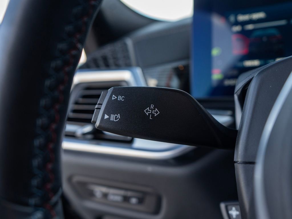 Used 2024 BMW X6 M Competition image 20