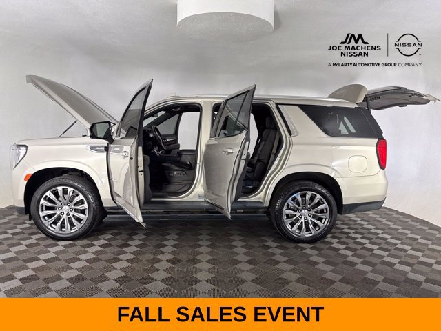 Used 2021 GMC Yukon Denali w/ Denali Premium Package AWD/4WD image 25