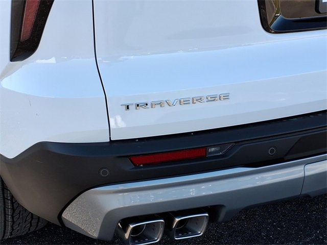 New 2026 Chevrolet Traverse LT w/ Sun and Wheel Package image 32