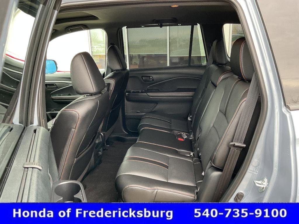 Certified 2023 Honda Passport TrailSport image 27