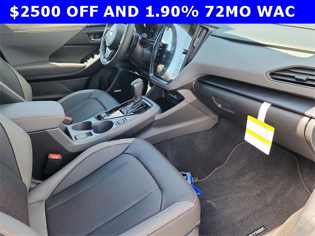 New 2025 Subaru Crosstrek 2.5i Limited w/ Crosstrek Mirror Package image 16