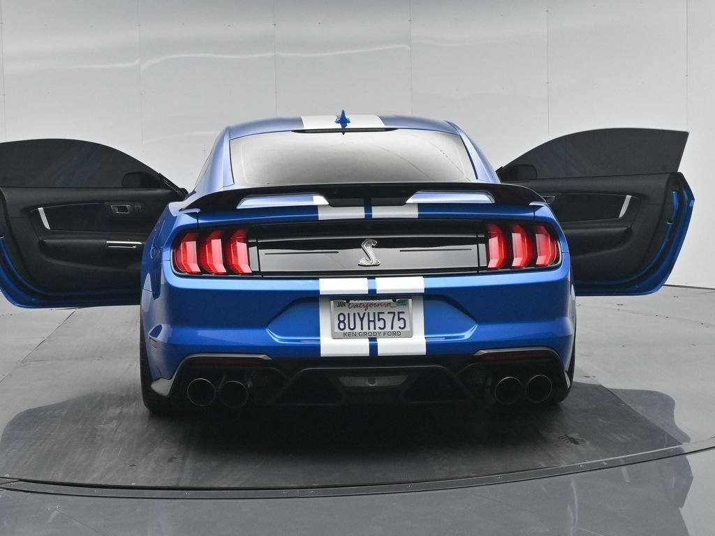 Certified 2020 Ford Mustang Shelby GT500 w/ Technology Package RWD image 36