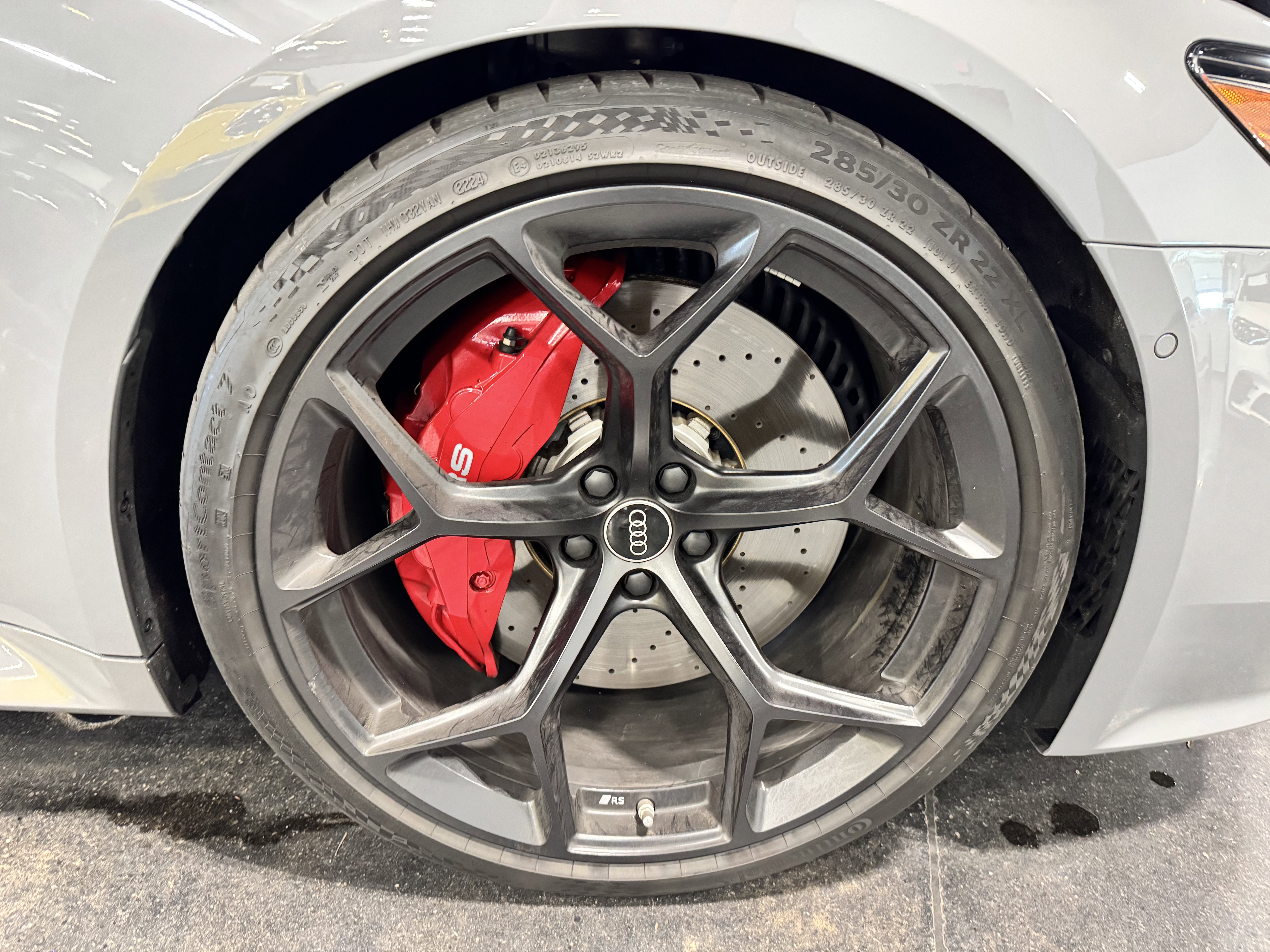 Used 2024 Audi RS 7 Performance AWD/4WD image 14