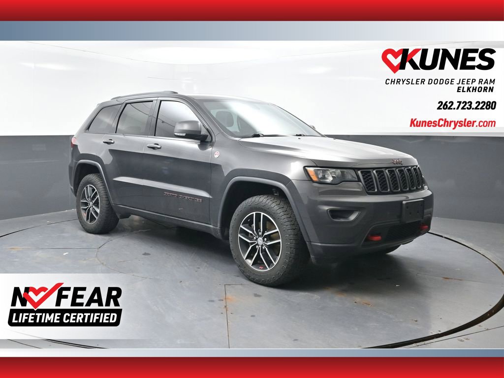 Used 2017 Jeep Grand Cherokee Trailhawk AWD/4WD image 1