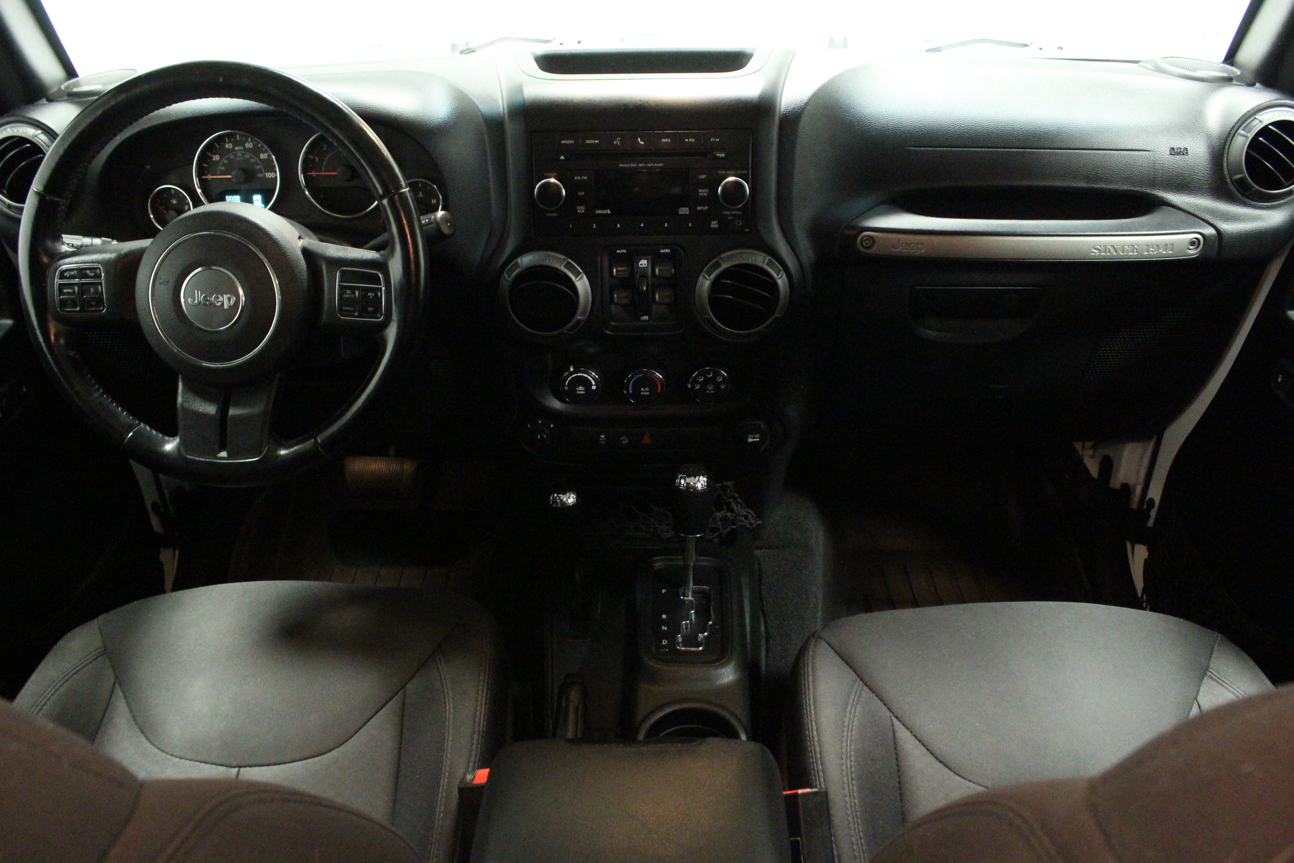 Used 2018 Jeep Wrangler Unlimited Sport S AWD/4WD image 18