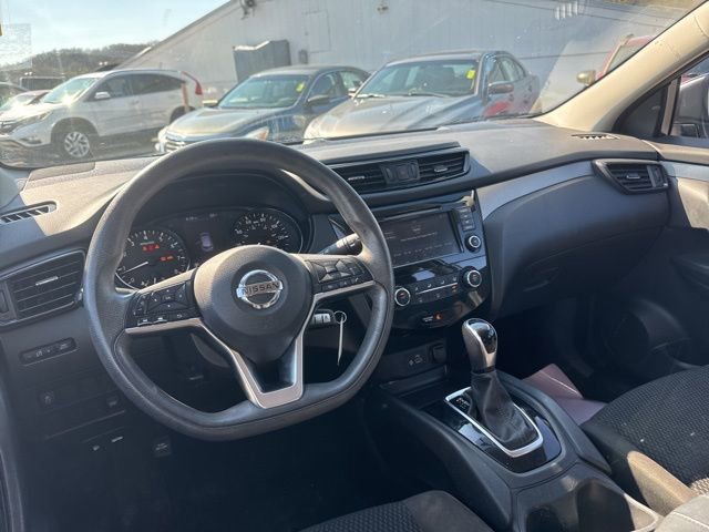 Used 2019 Nissan Rogue Sport S w/ Appearance Package FWD image 12