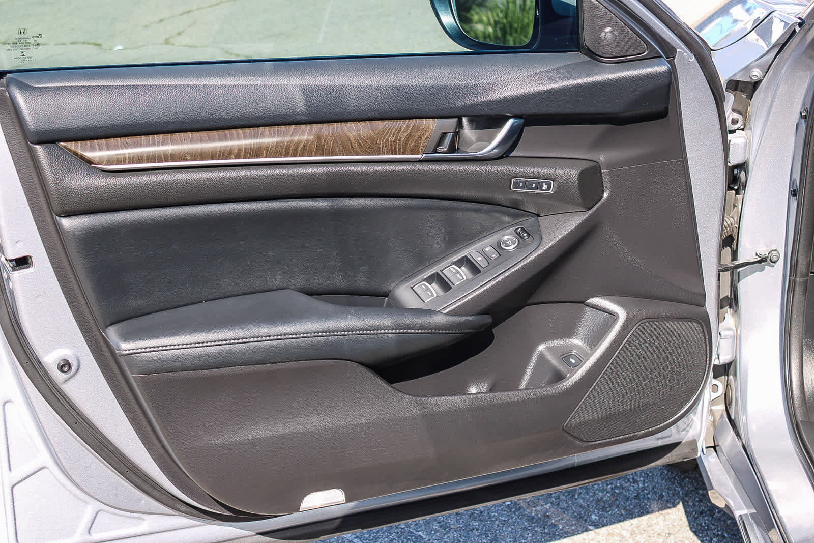 Certified 2022 Honda Accord Touring image 21