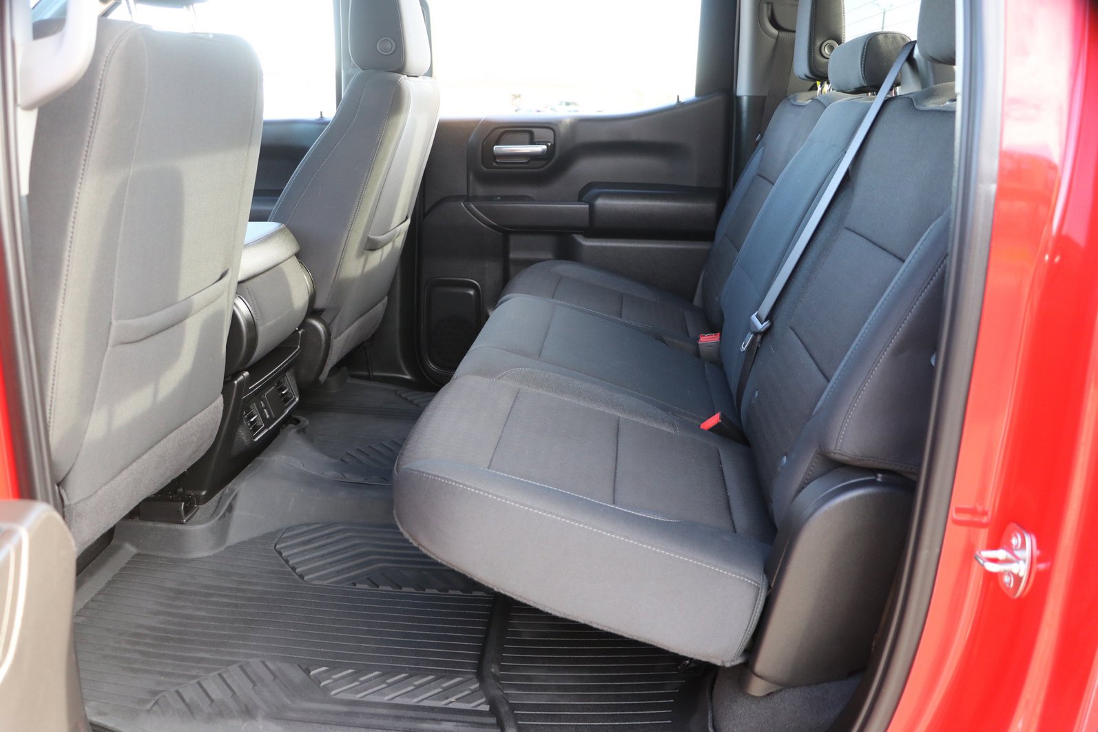 Used 2024 Chevrolet Silverado 1500 Custom Trail Boss w/ Turbomax Blackout Package image 28