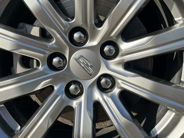 Used 2023 Cadillac XT4 Premium Luxury w/ Technology Package image 14