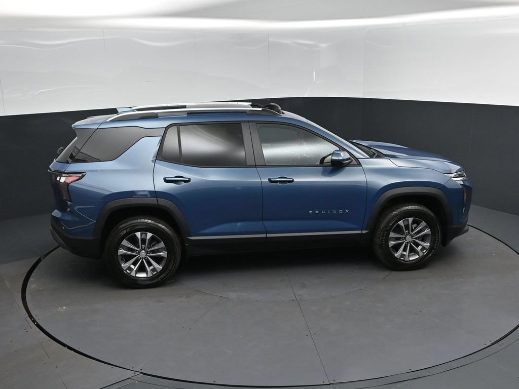 New 2027 Chevrolet Equinox LT w/ Convenience Package II FWD image 35