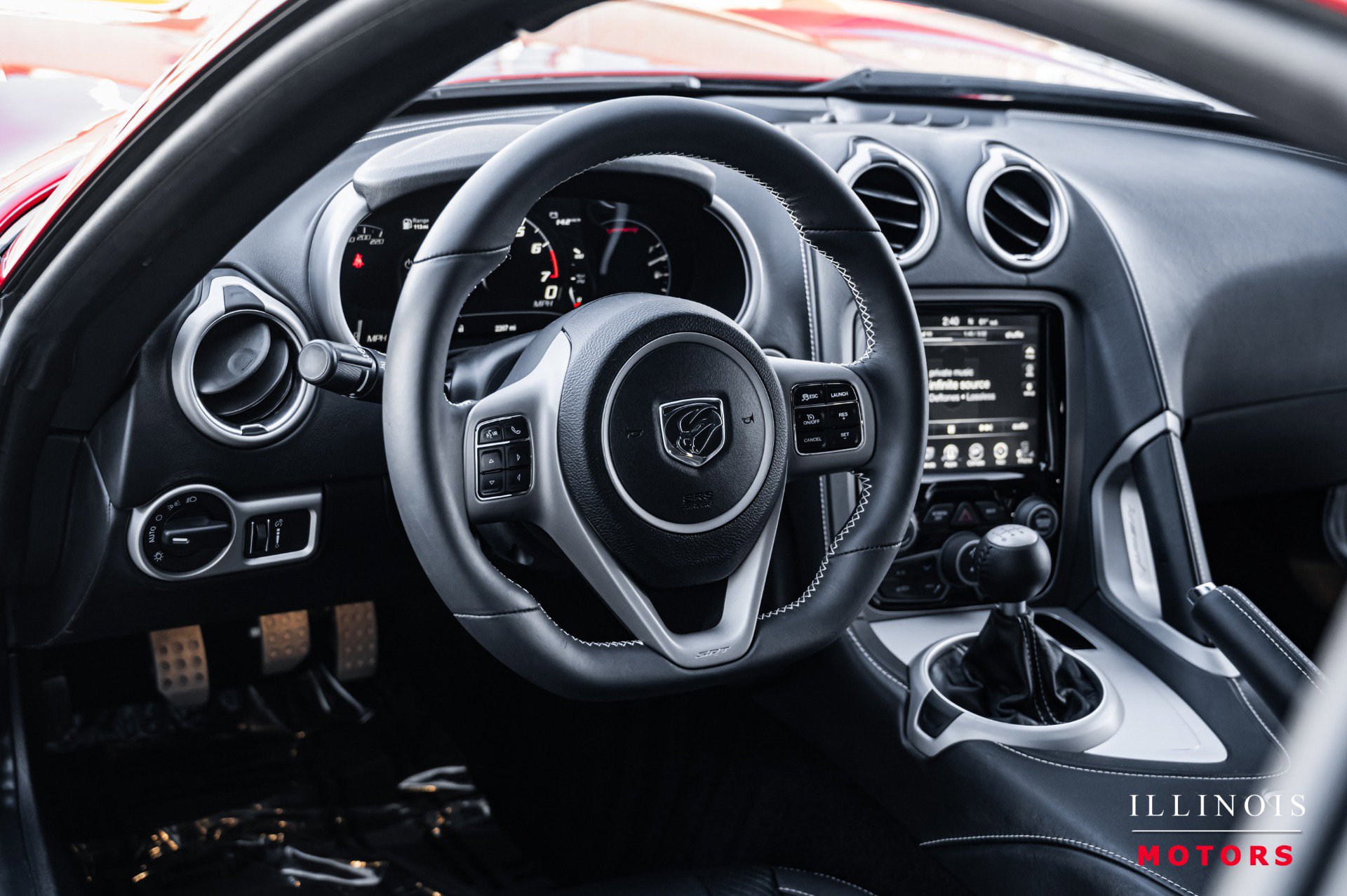 Used 2013 SRT Viper GTS w/ GTS Laguna Interior Pkg image 19