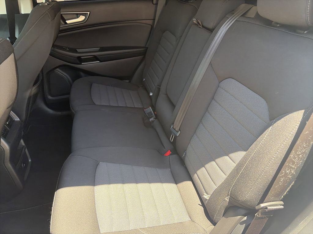 Used 2023 Ford Edge SE AWD/4WD image 30