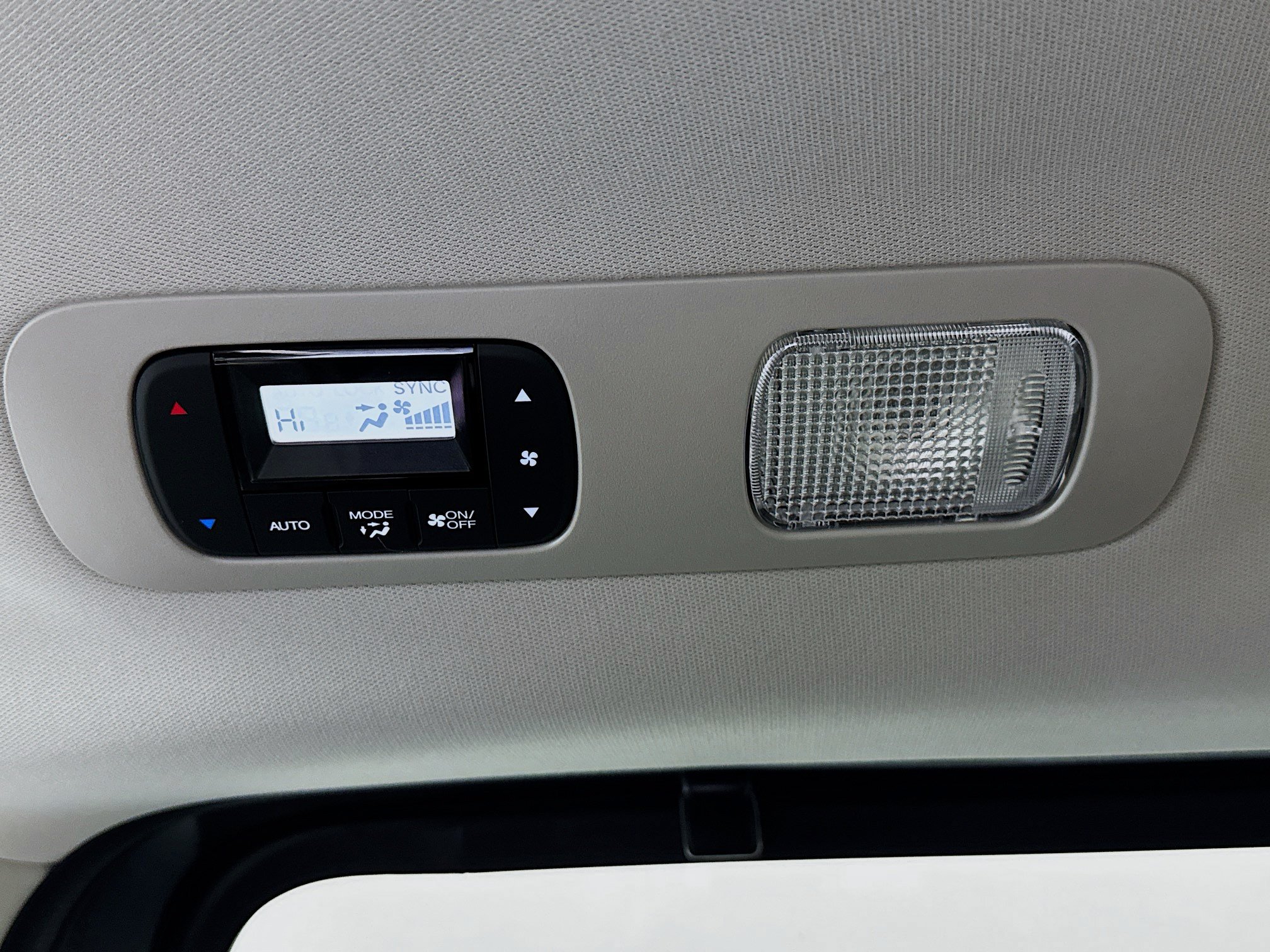 New 2026 Honda Odyssey Touring image 27