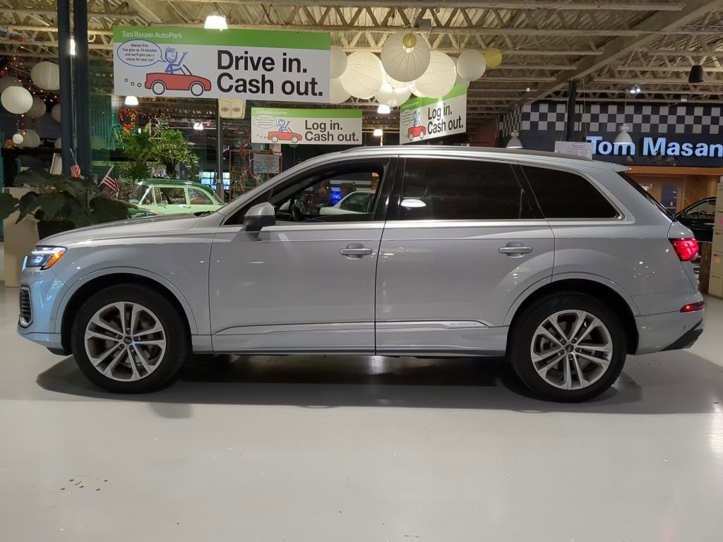 Used 2025 Audi Q7 3.0T Premium Plus AWD/4WD image 10