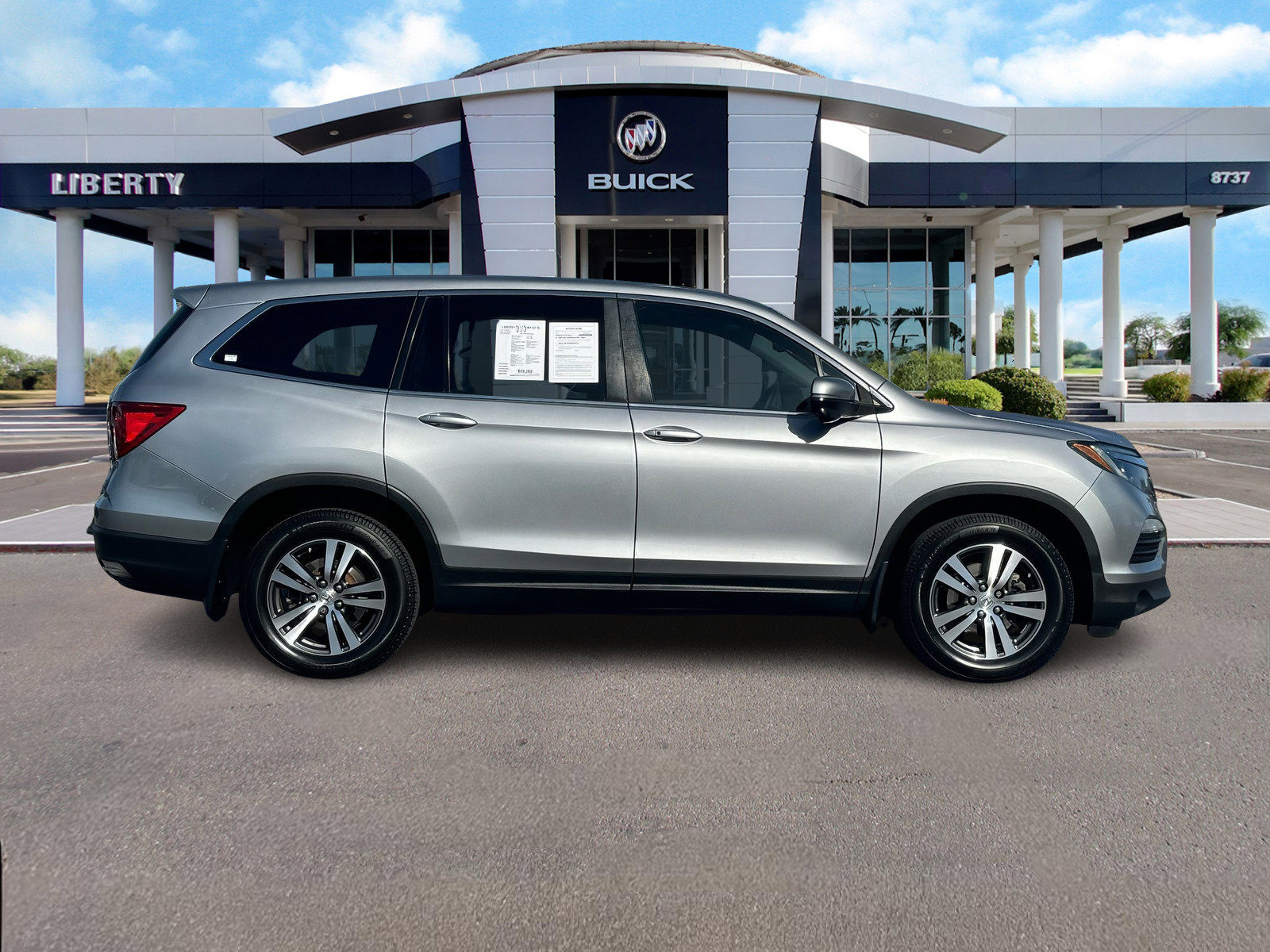 Used 2018 Honda Pilot EX-L image 2