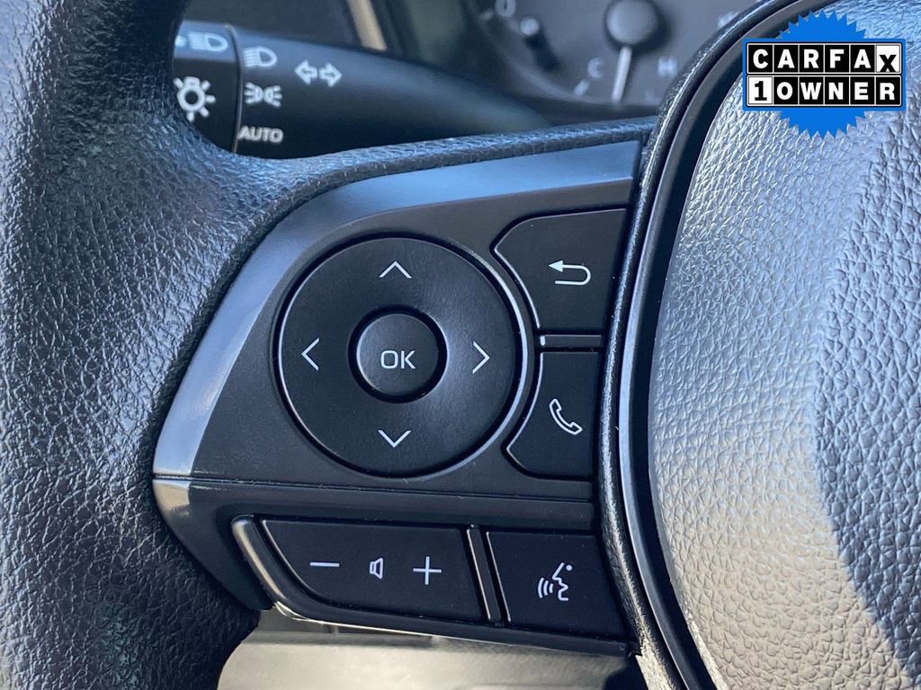 Certified 2025 Toyota Corolla LE image 26