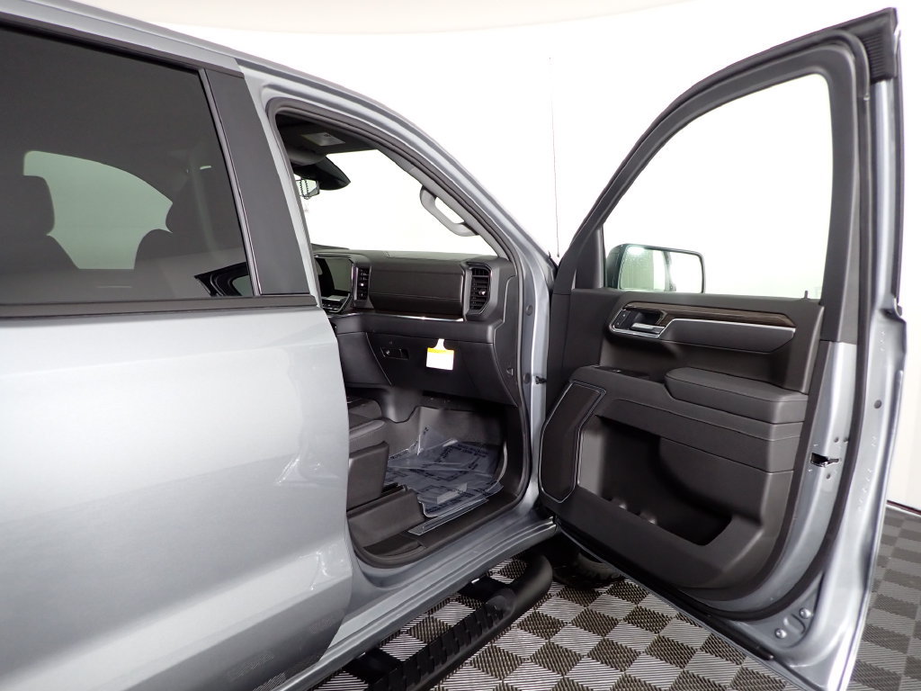 New 2026 Chevrolet Silverado 1500 RST w/ RST Select Package AWD/4WD image 36