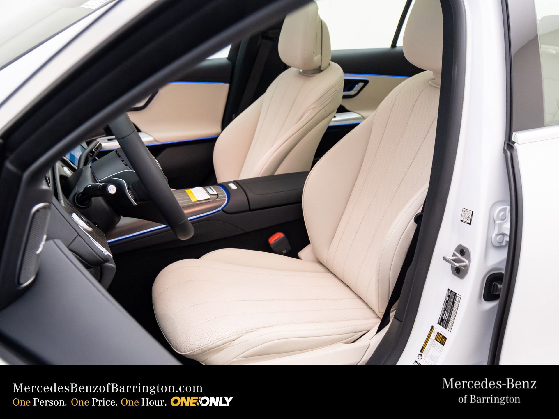 New 2026 Mercedes-Benz E 450 4MATIC Sedan image 31