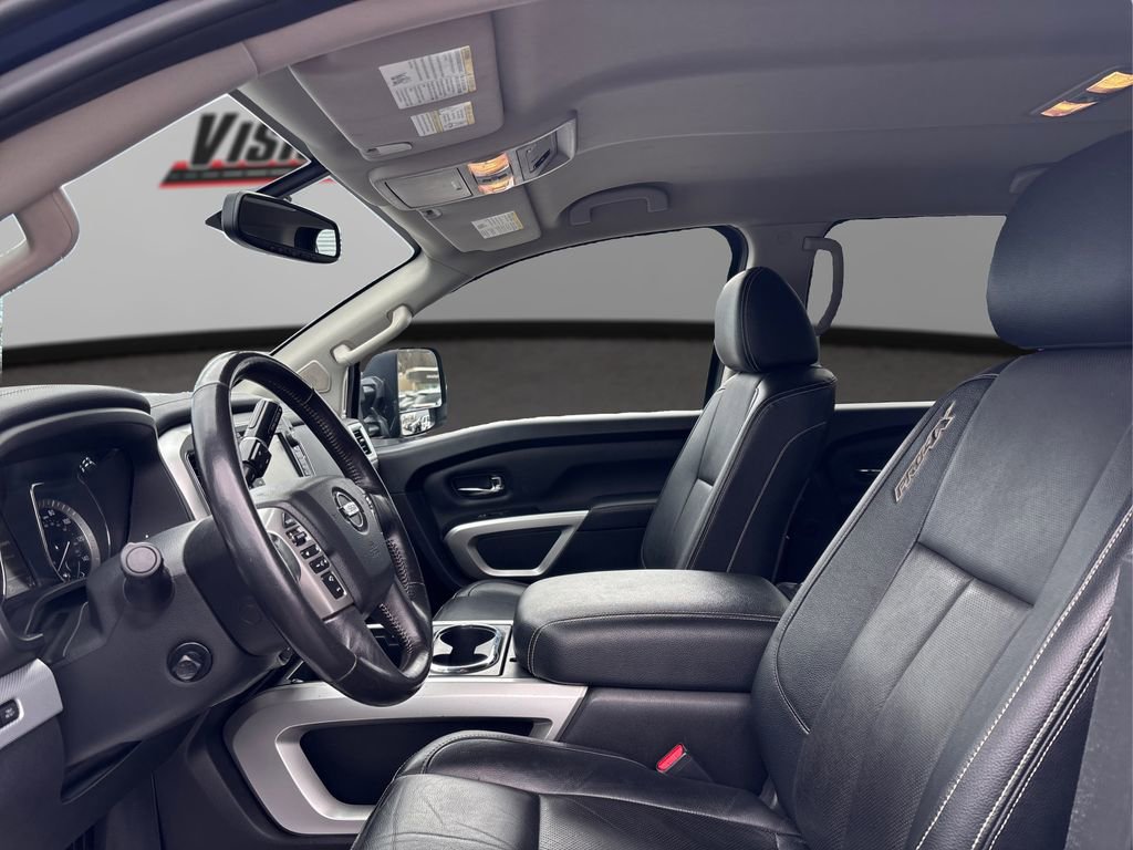 Used 2018 Nissan Titan PRO-4X w/ Pro-4x Convenience Package image 9