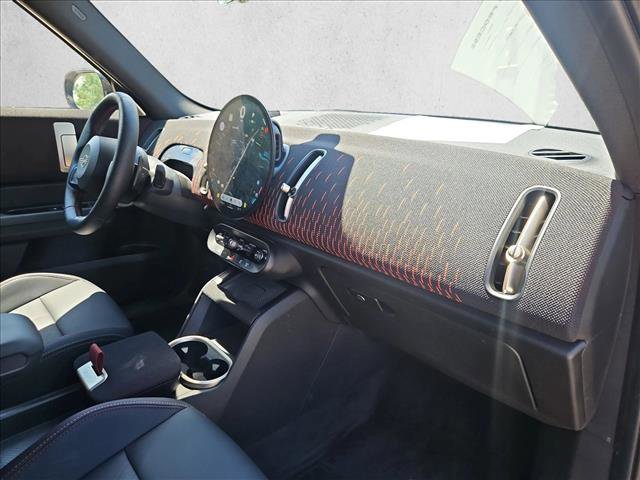 Certified 2025 MINI Cooper Countryman John Cooper Works w/ Comfort Package Max AWD/4WD image 20