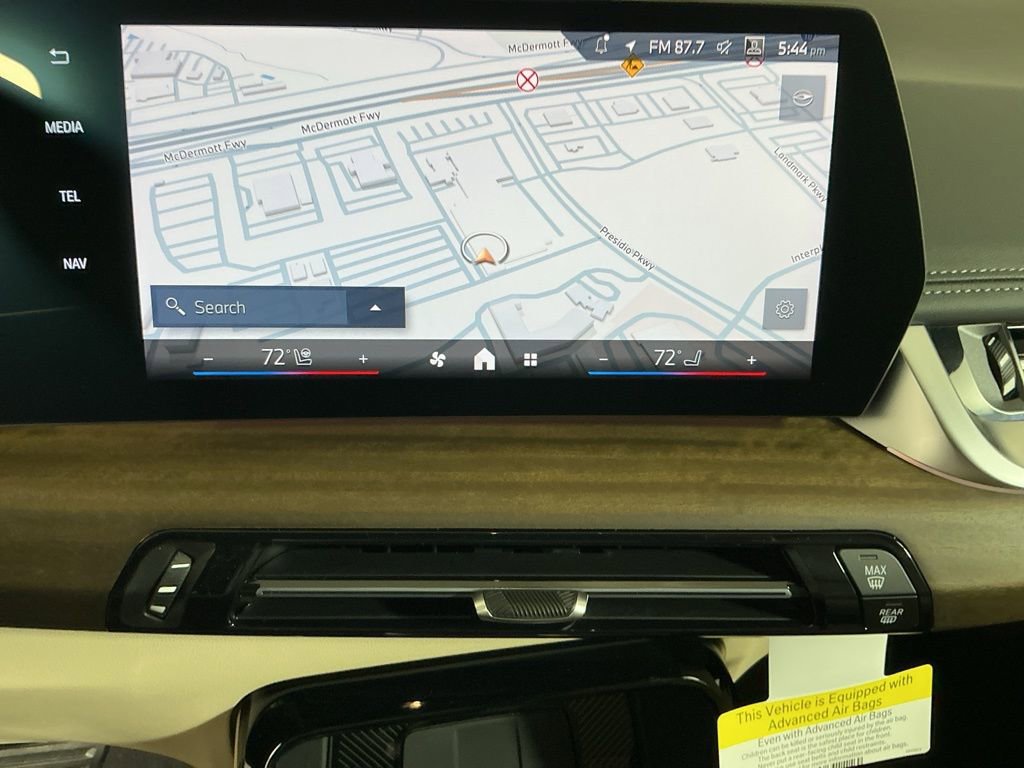 New 2025 BMW X1 xDrive28i w/ Convenience Package image 12