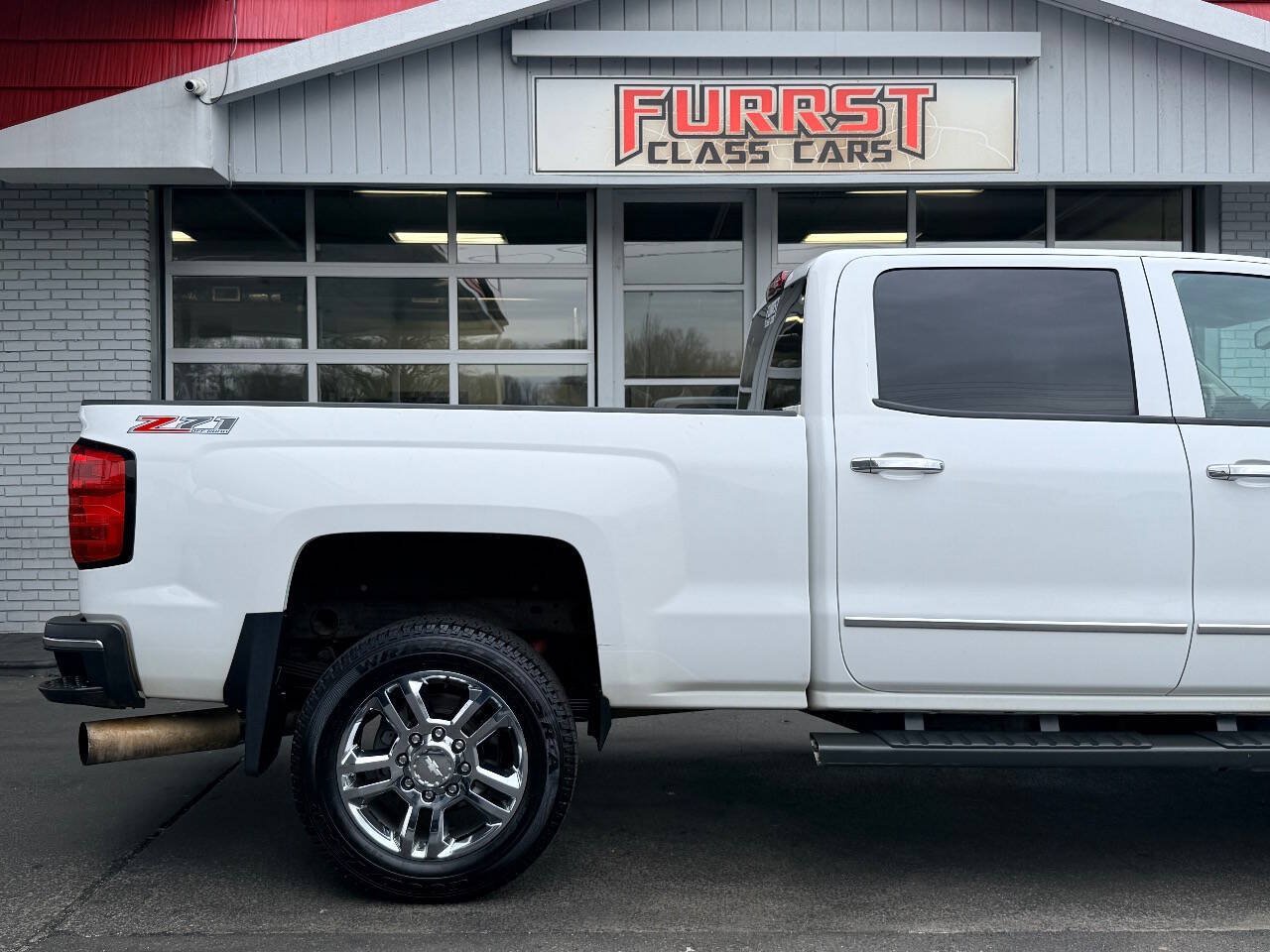 Used 2015 Chevrolet Silverado 2500 LT w/ LT Convenience Package AWD/4WD image 11