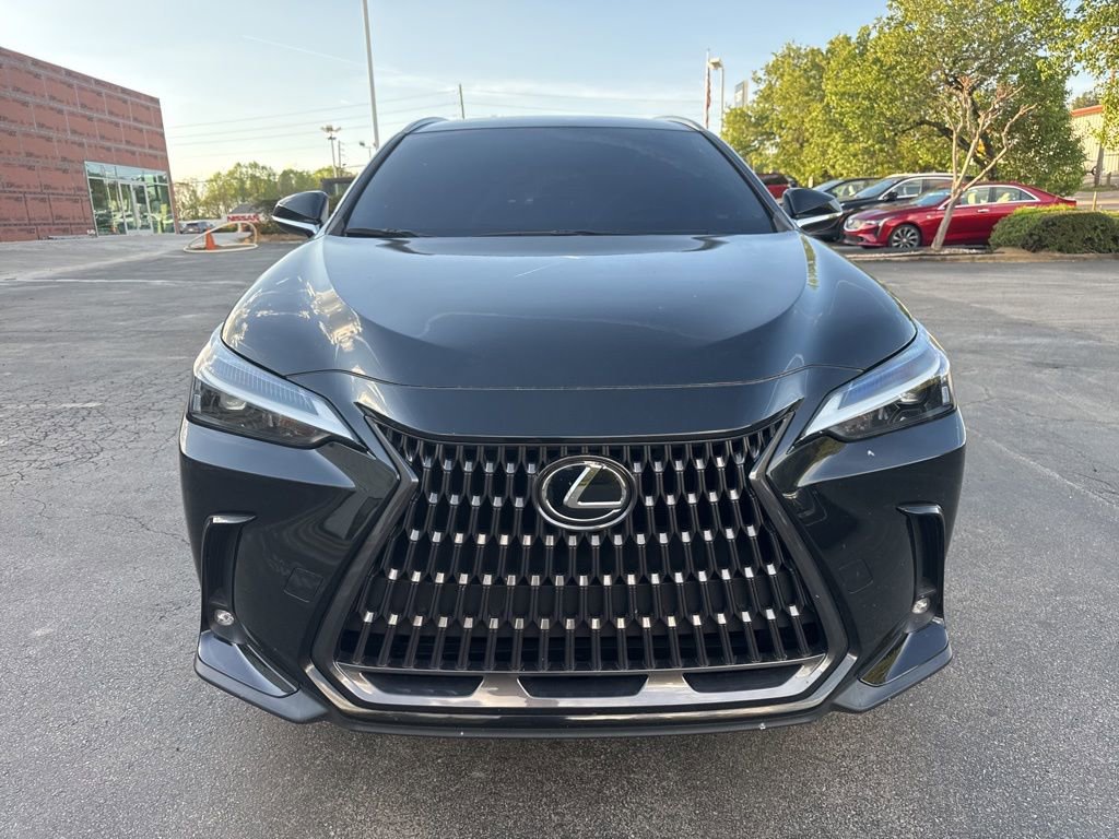 Used 2023 Lexus NX 250 FWD w/ Towing Package (2000 Lbs) image 2