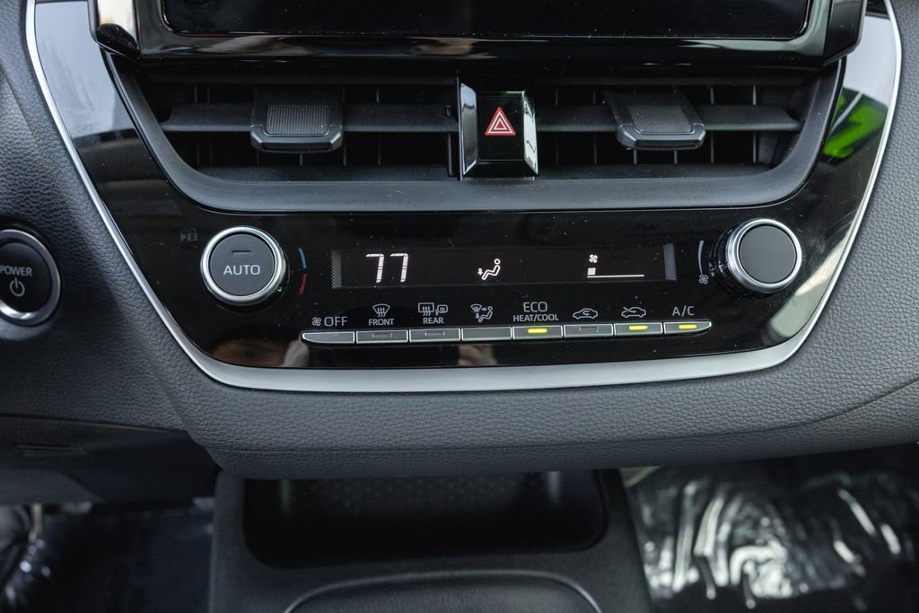 Certified 2025 Toyota Corolla LE w/ Convenience Package image 19