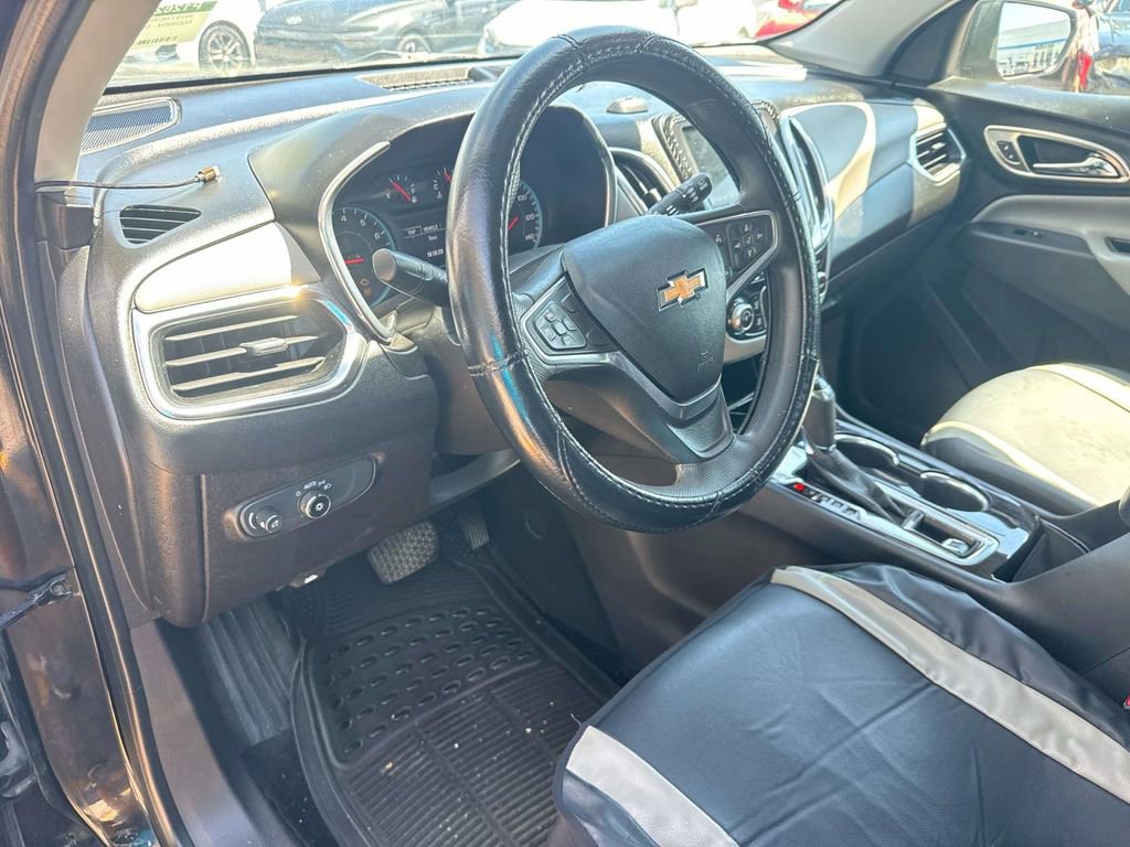 Used 2019 Chevrolet Equinox LS w/ LS Convenience Package FWD image 18