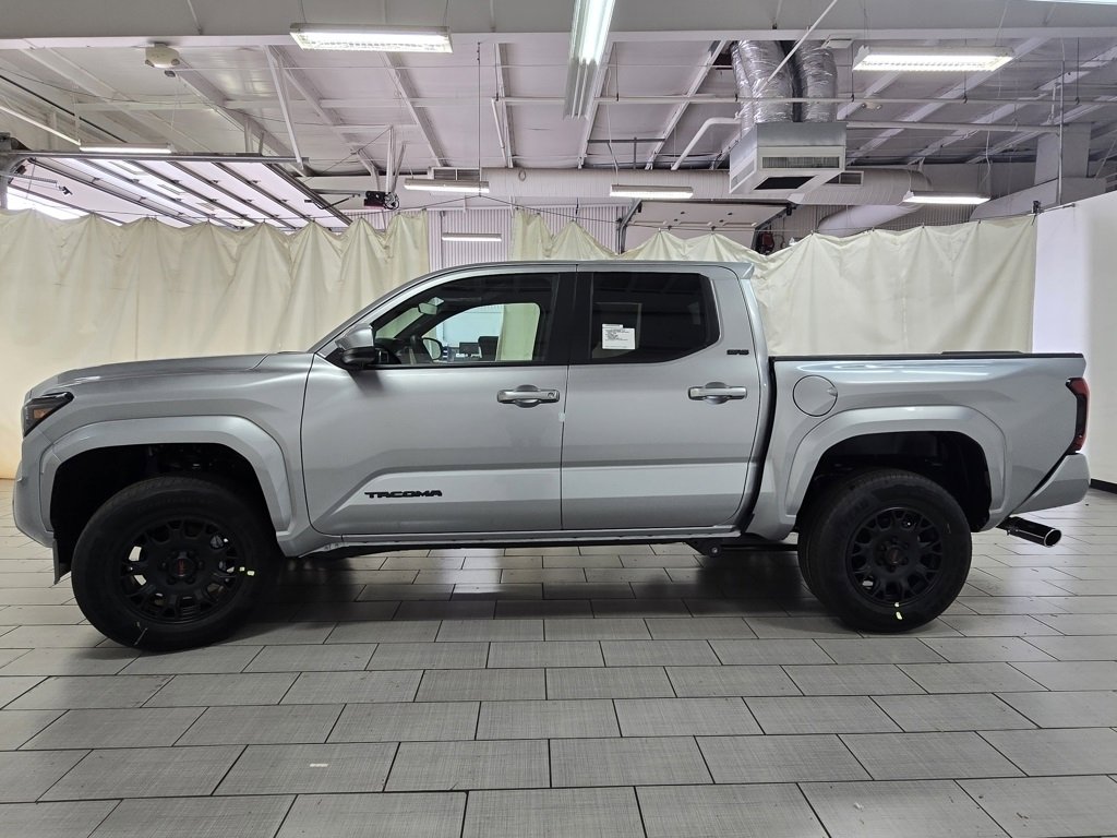 New 2025 Toyota Tacoma SR5 image 12