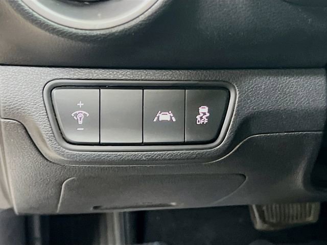 Certified 2021 Kia Forte LXS image 10