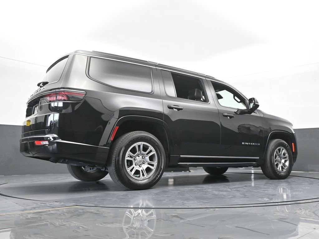 Used 2023 Jeep Wagoneer 4WD image 68